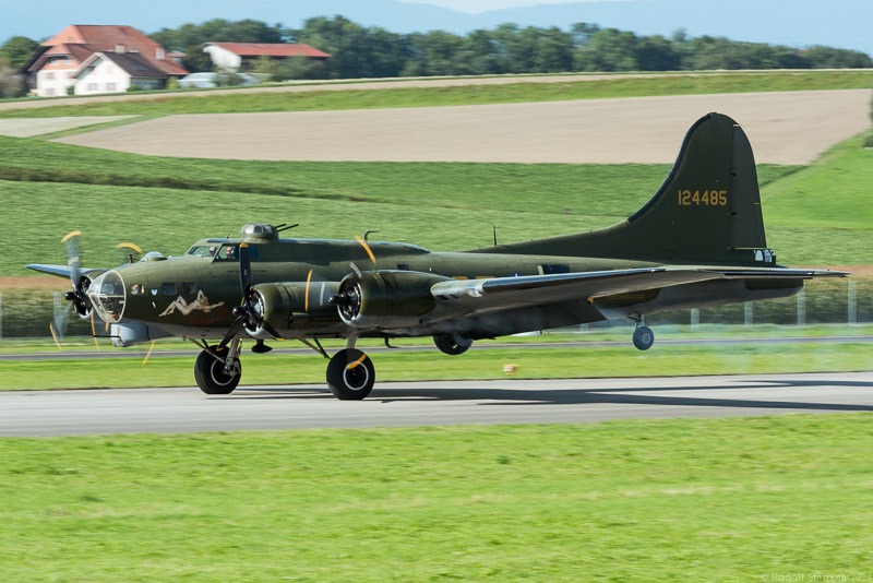 G-BEDF (124485) Boeing B-17G Flying Fortress