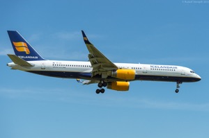 TF-FII Boeing 757-208