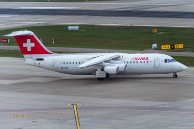 HB-IYR Avro-146RJ100