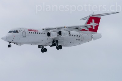 HB-IXO Avro-146RJ100