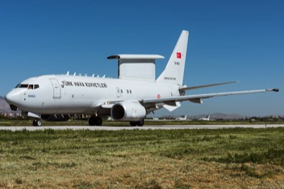 13-002  Boeing E-7A Wedgetail (737-7ES)